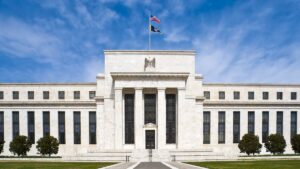 scopri le ultime notizie sull'anticipo della chiusura della borsa di madrid e come influenzerà i mercati finanziari.