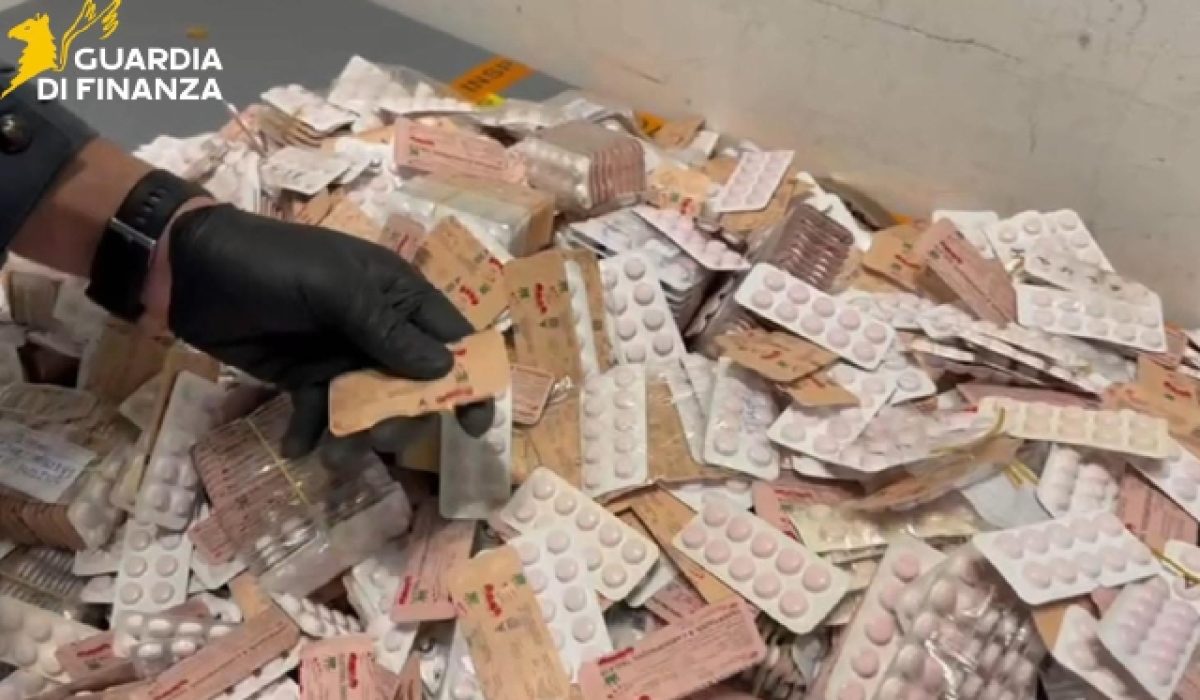 sequestro maxi di farmaci falsi a malpensa: scoperta importante operazione contro la contraffazione, garantendo la sicurezza dei cittadini e la qualità dei medicinali.