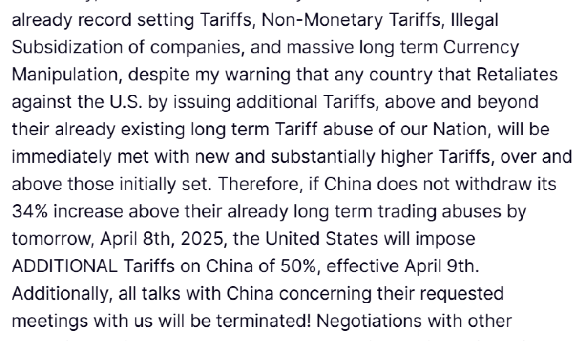 trump attacca la fed: mercati azionari in calo, dollaro in discesa e oro ai massimi storici.